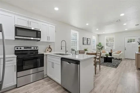 7608 N Huntley Avenue Tampa FL 33604