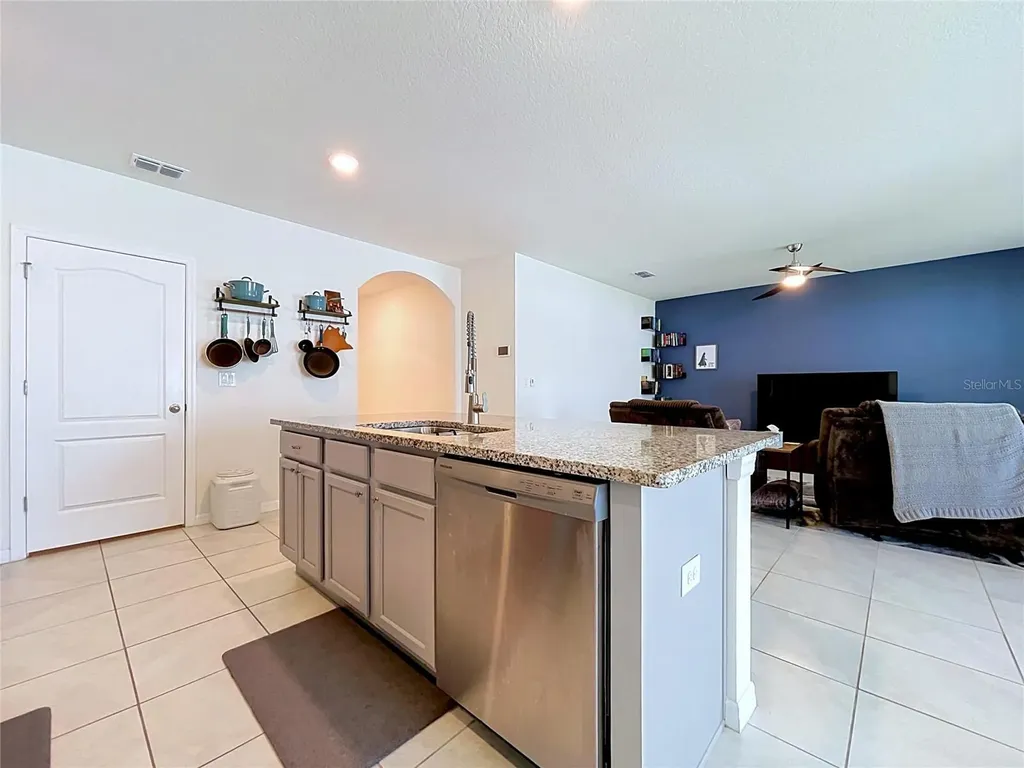 148 Ludisia Loop Davenport FL 33837