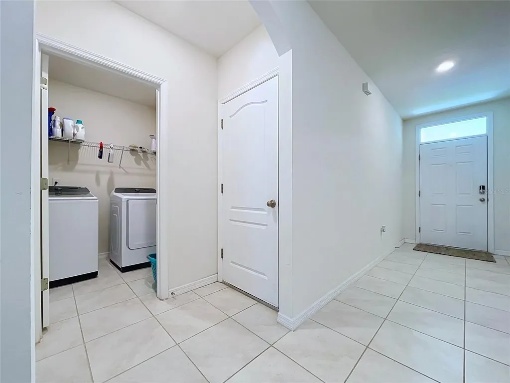 148 Ludisia Loop Davenport FL 33837