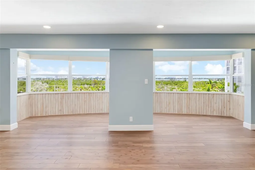 1750 Benjamin Franklin Drive Sarasota FL 34236