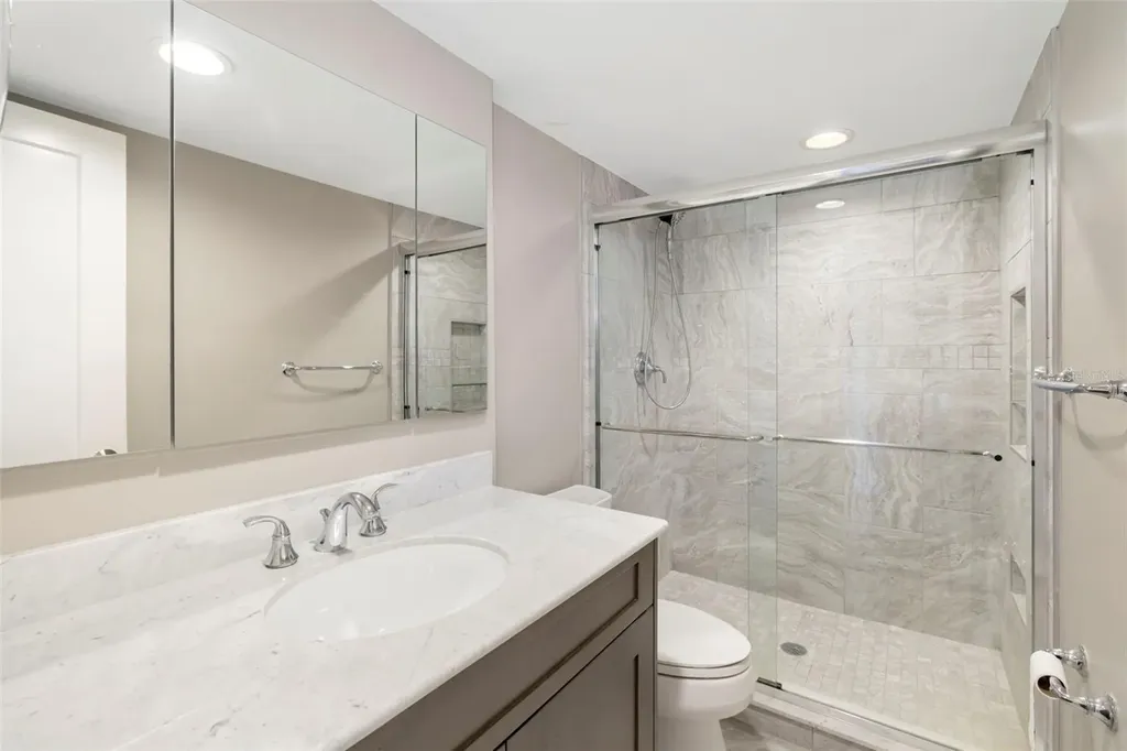 1750 Benjamin Franklin Drive Sarasota FL 34236