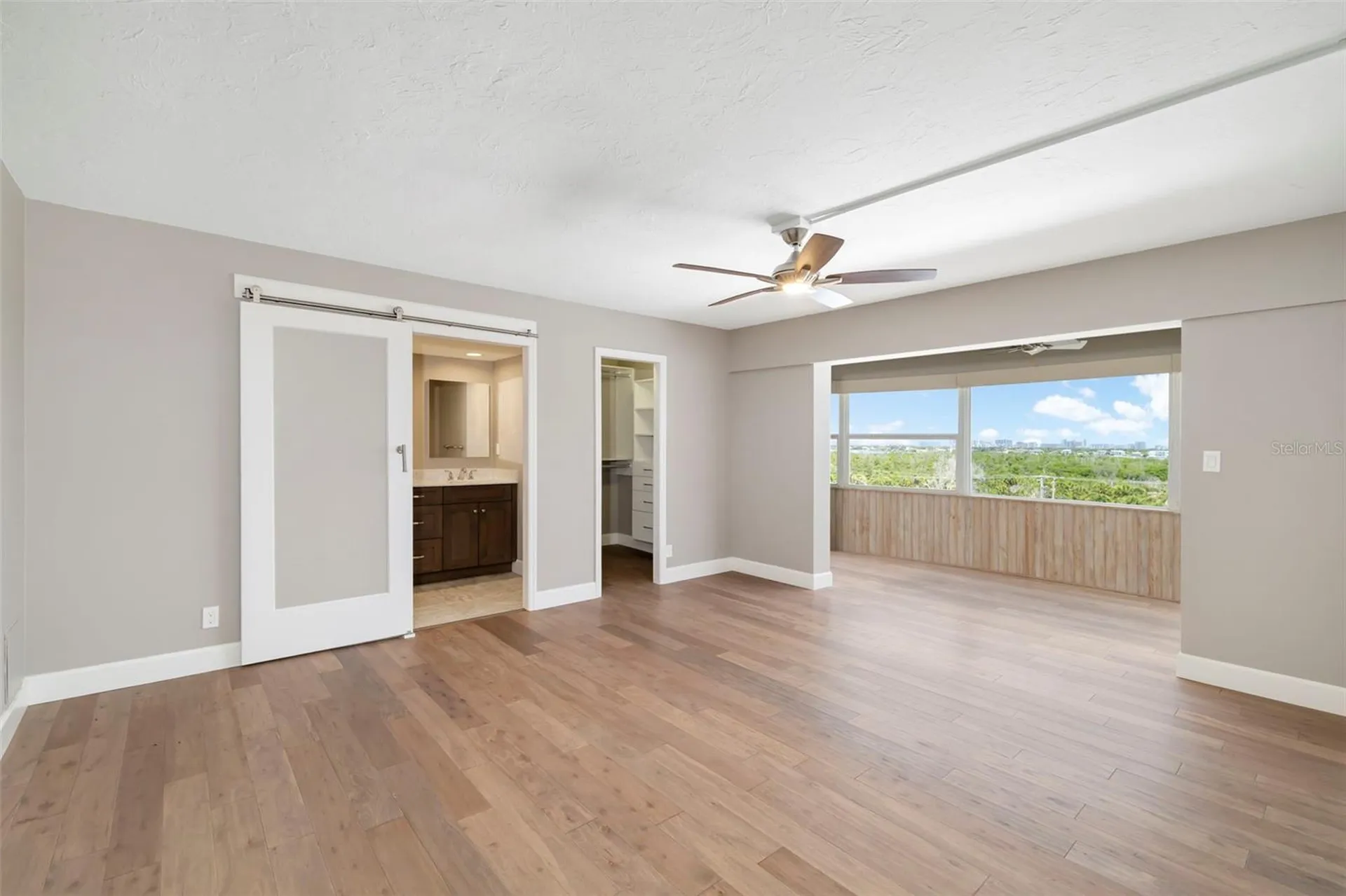 1750 Benjamin Franklin Drive Sarasota FL 34236