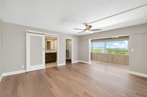 1750 Benjamin Franklin Drive Sarasota FL 34236