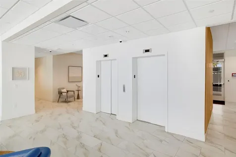 1750 Benjamin Franklin Drive Sarasota FL 34236