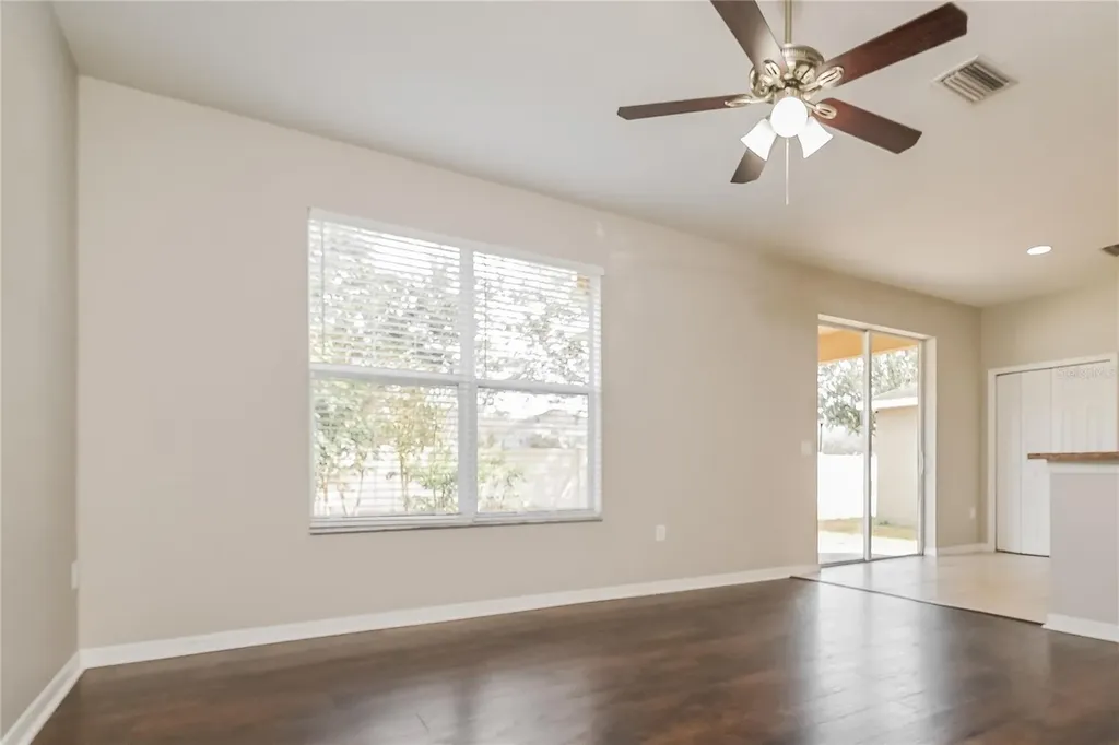 15520 Telford Spring Drive Ruskin FL 33573