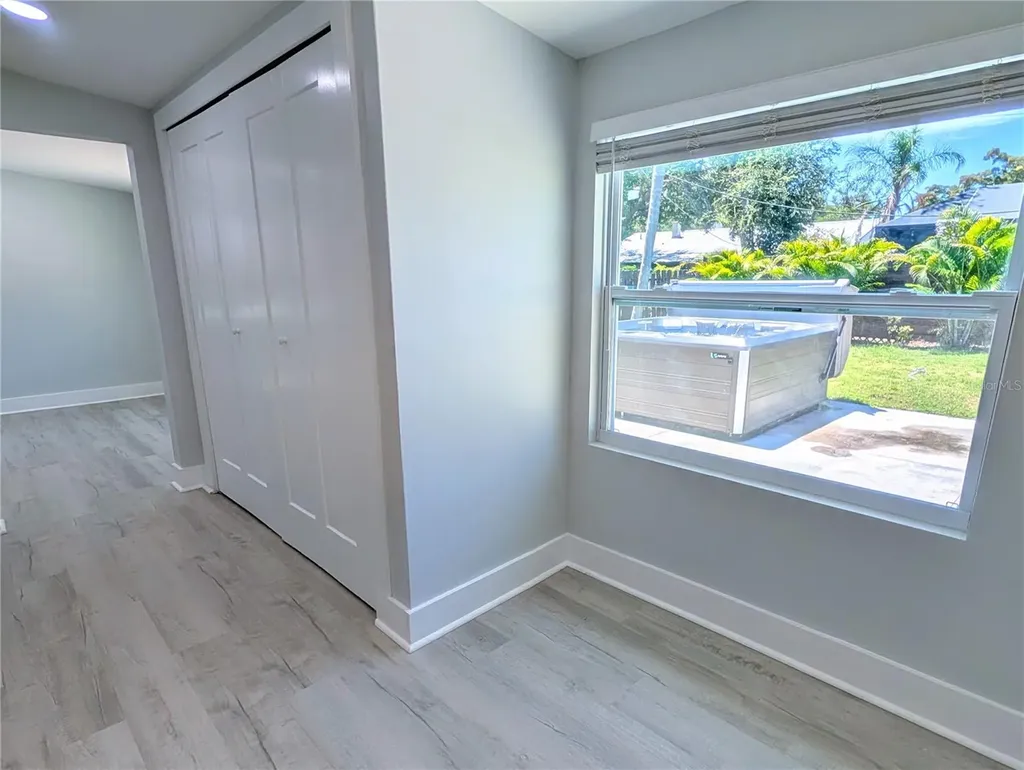 2070 Datura Street Sarasota FL 34239