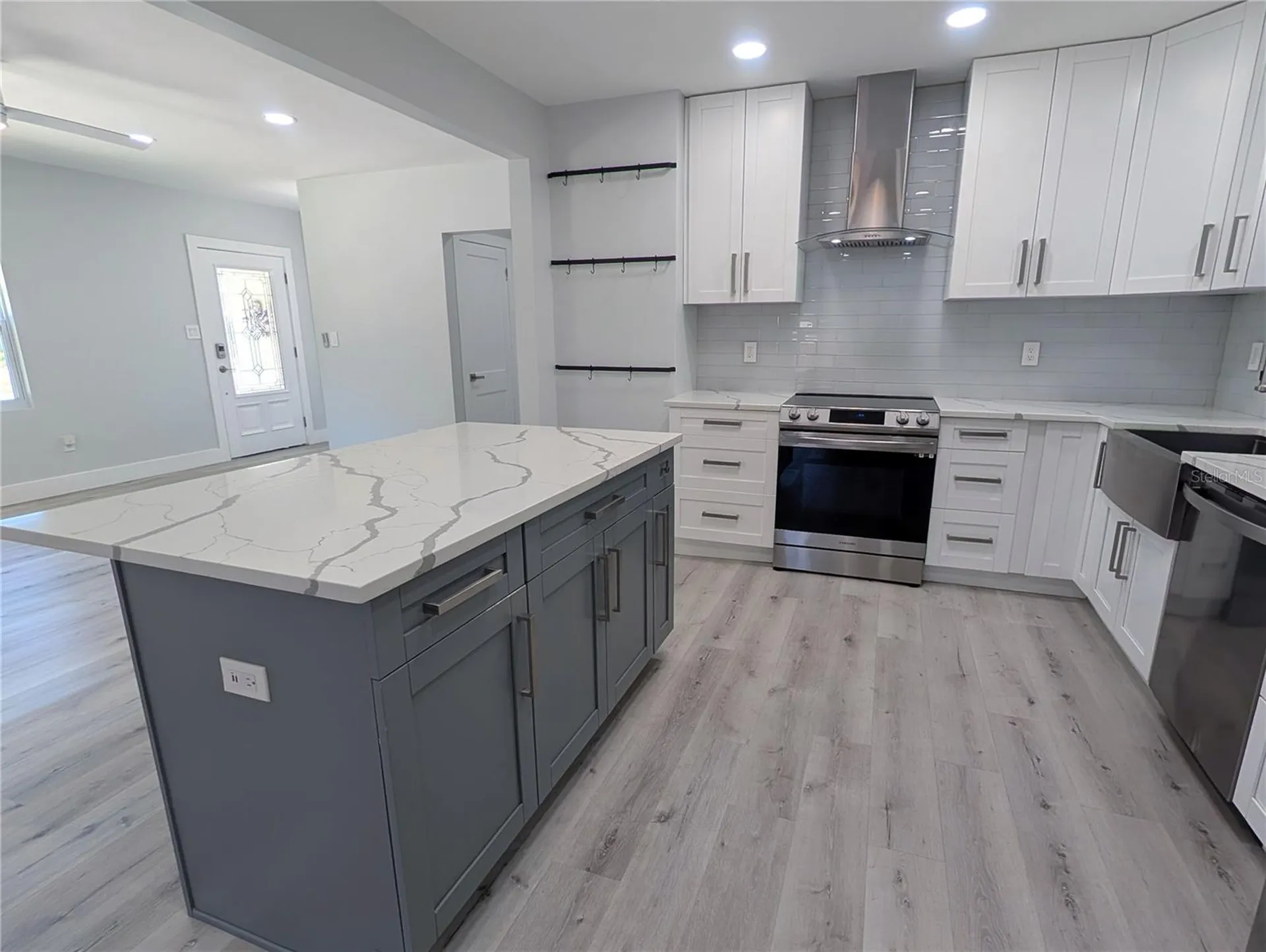 2070 Datura Street Sarasota FL 34239