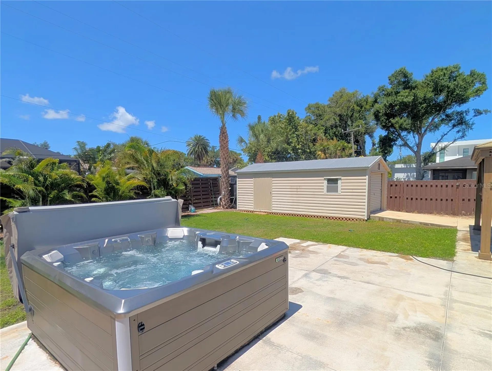2070 Datura Street Sarasota FL 34239