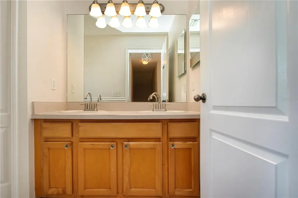 14246 Tree Swallow Way Lakewood Ranch FL 34202