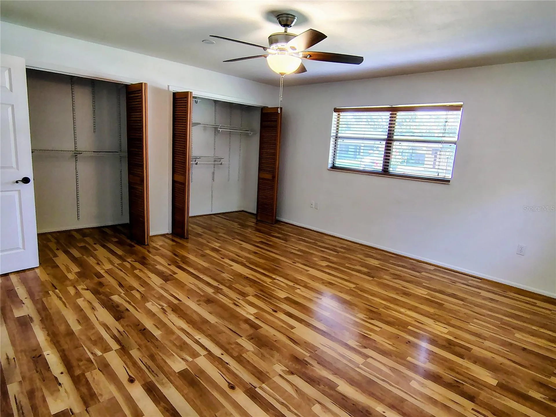1240 Cr 463 Lake Panasoffkee FL 33538