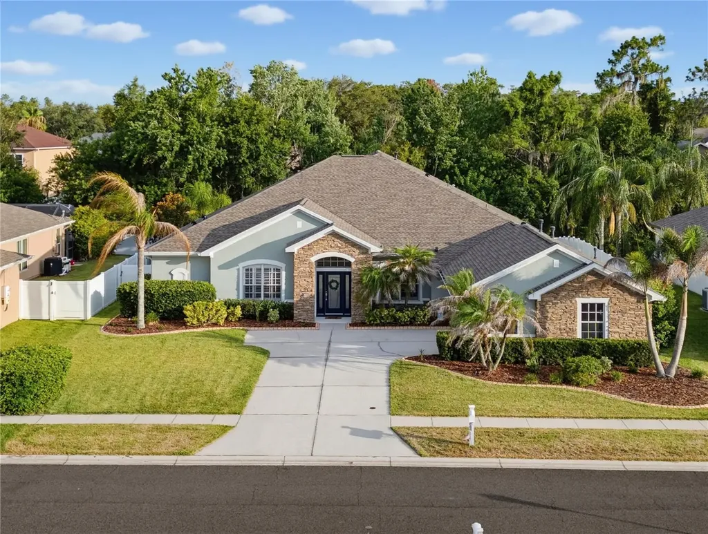 11704 Newberry Grove Loop Riverview FL 33579