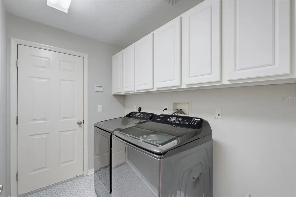 11704 Newberry Grove Loop Riverview FL 33579