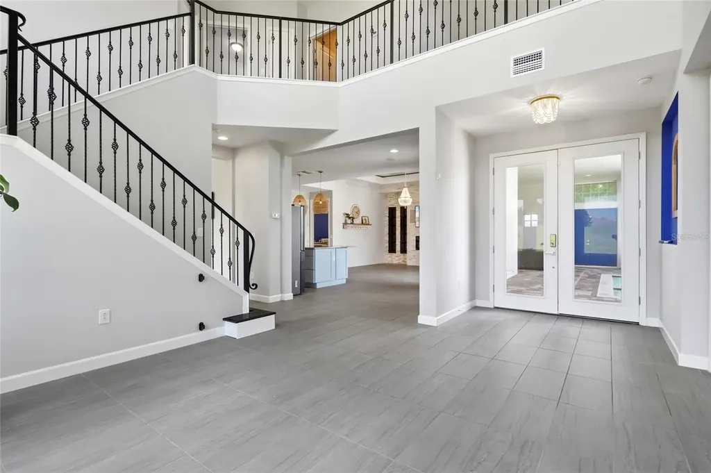 2562 Heritage Green Avenue Davenport FL 33837