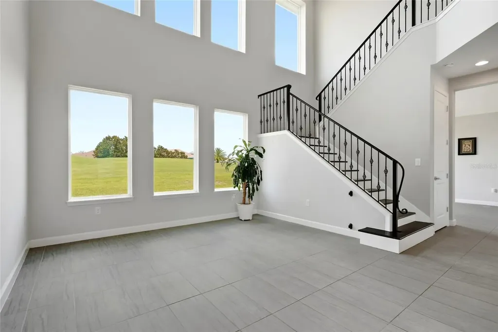 2562 Heritage Green Avenue Davenport FL 33837