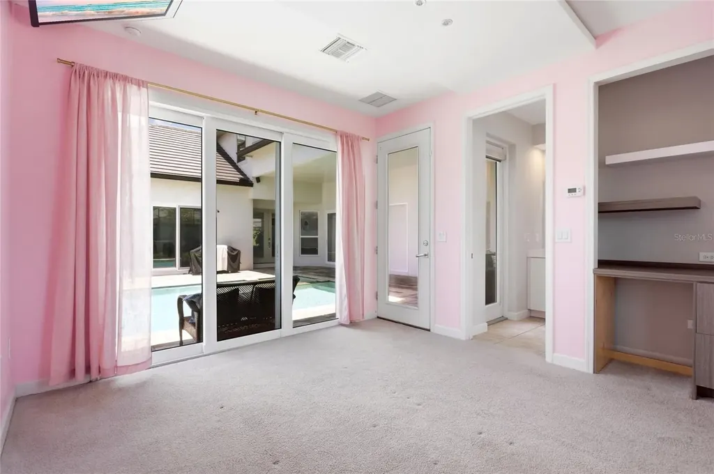 2562 Heritage Green Avenue Davenport FL 33837