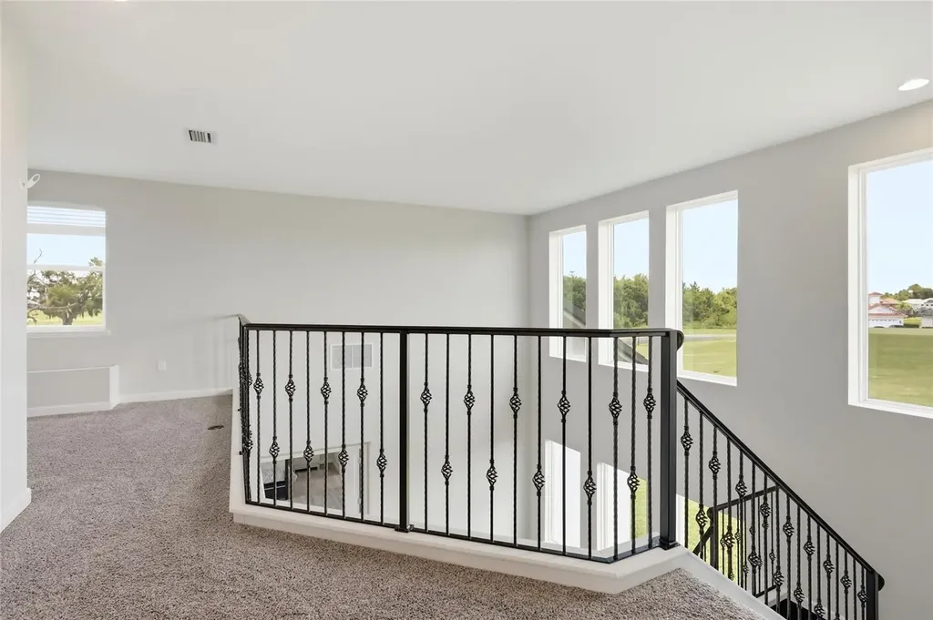 2562 Heritage Green Avenue Davenport FL 33837