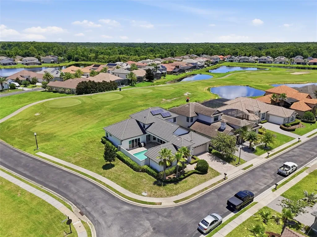 2562 Heritage Green Avenue Davenport FL 33837