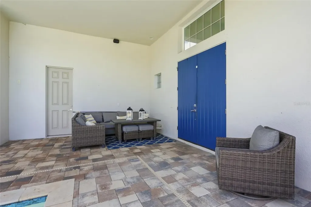 2562 Heritage Green Avenue Davenport FL 33837
