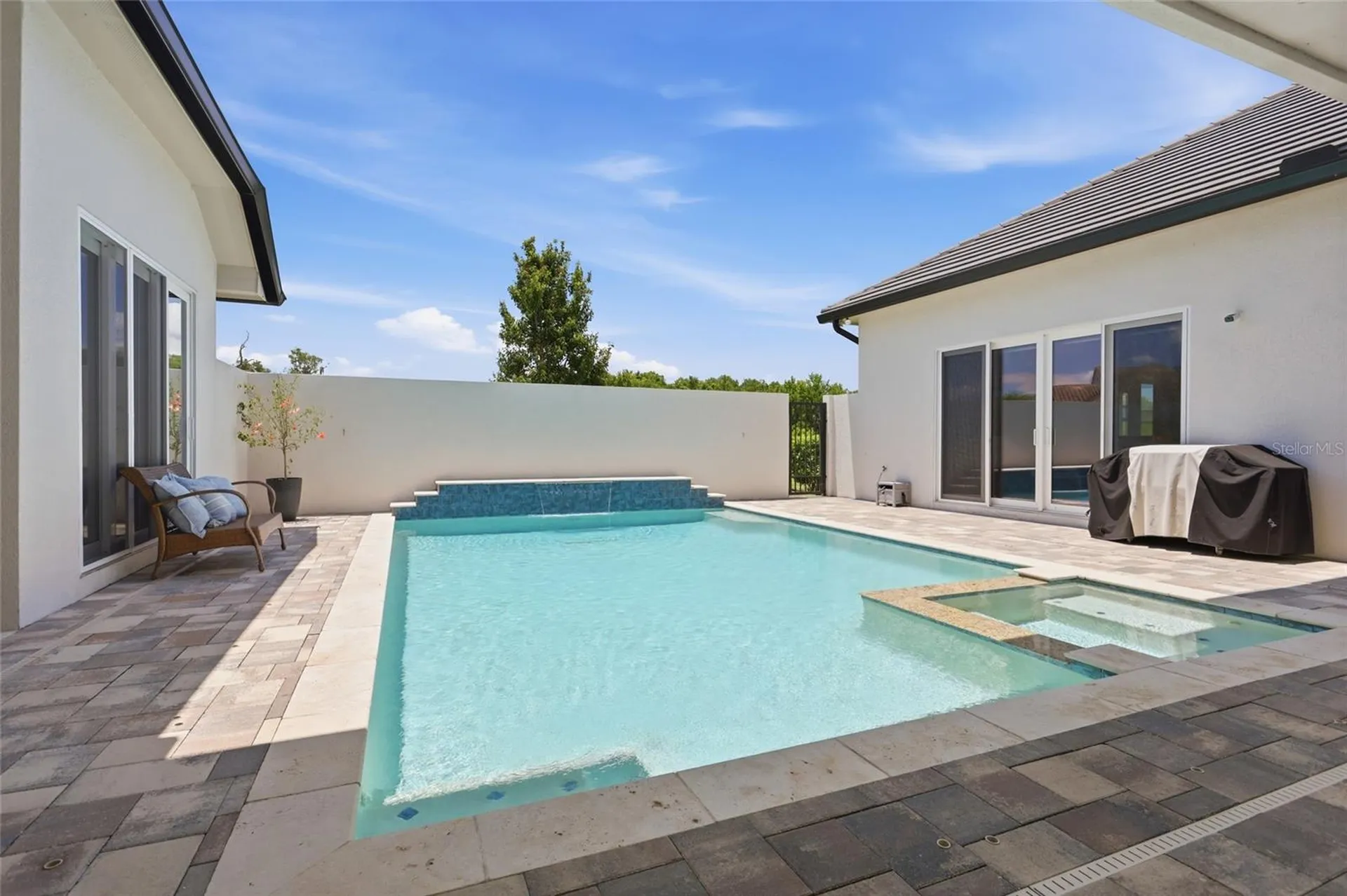 2562 Heritage Green Avenue Davenport FL 33837