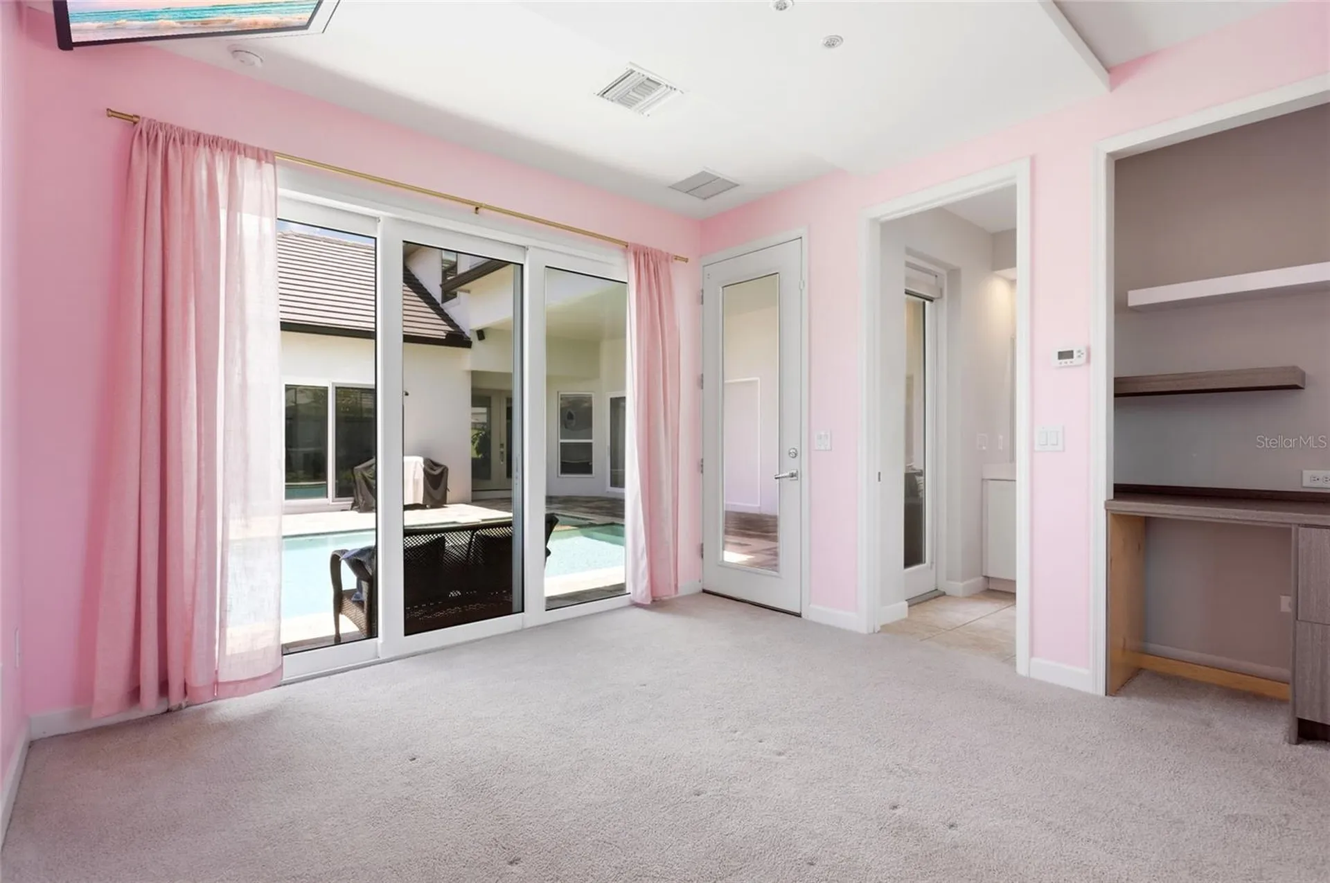 2562 Heritage Green Avenue Davenport FL 33837