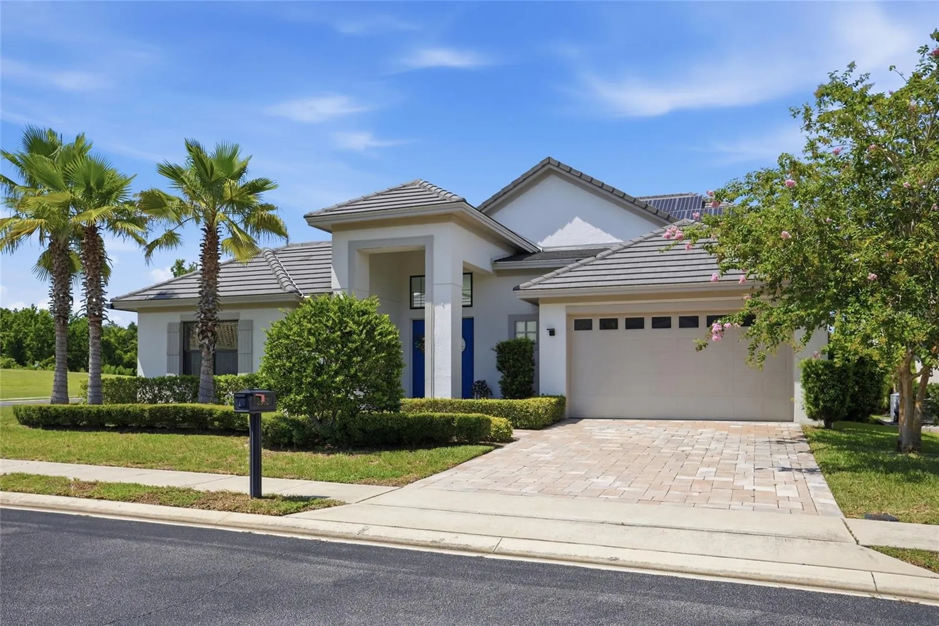 2562 Heritage Green Avenue Davenport FL 33837