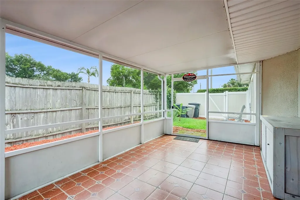 110 N Lakewood Circle Maitland FL 32751