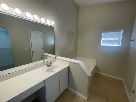 4312 Iveyglen Avenue Orlando FL 32826