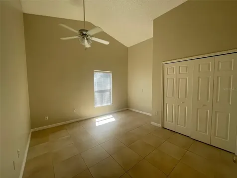 4312 Iveyglen Avenue Orlando FL 32826