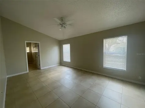 4312 Iveyglen Avenue Orlando FL 32826