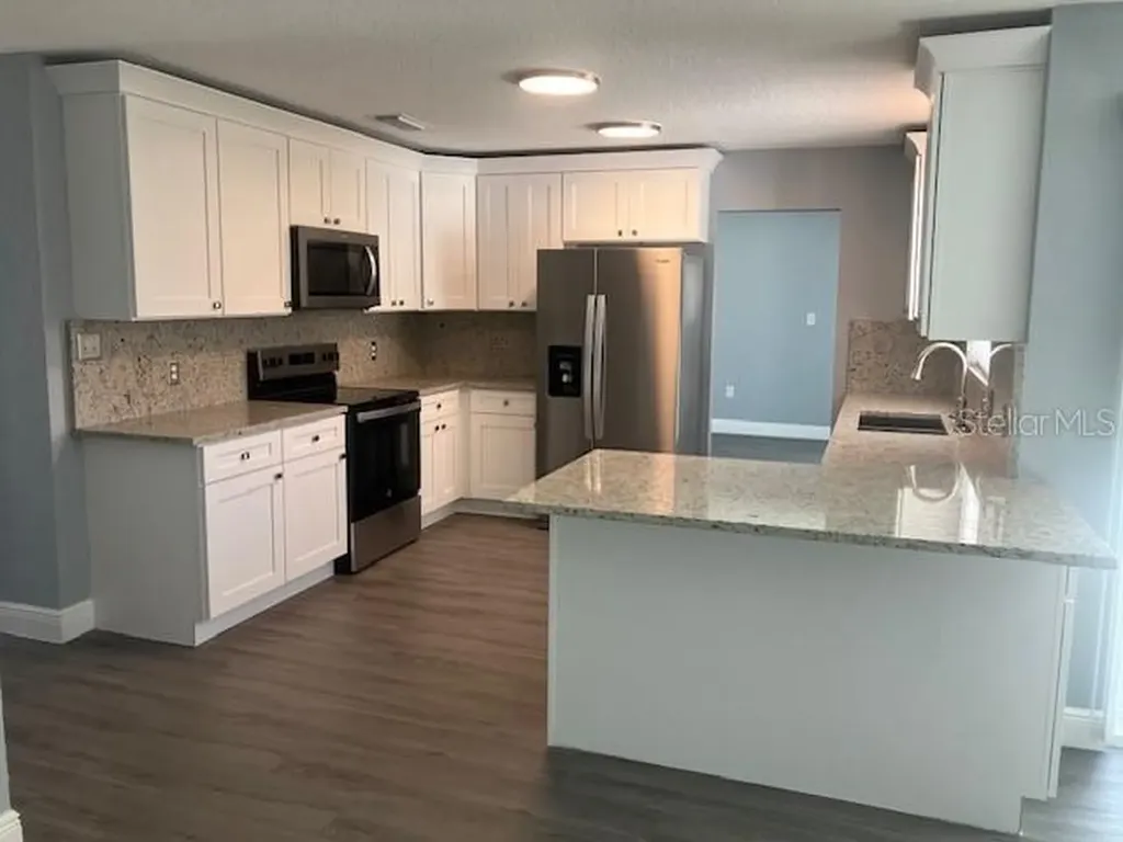 5241 Magnolia Terrace Fruitland Park FL 34731