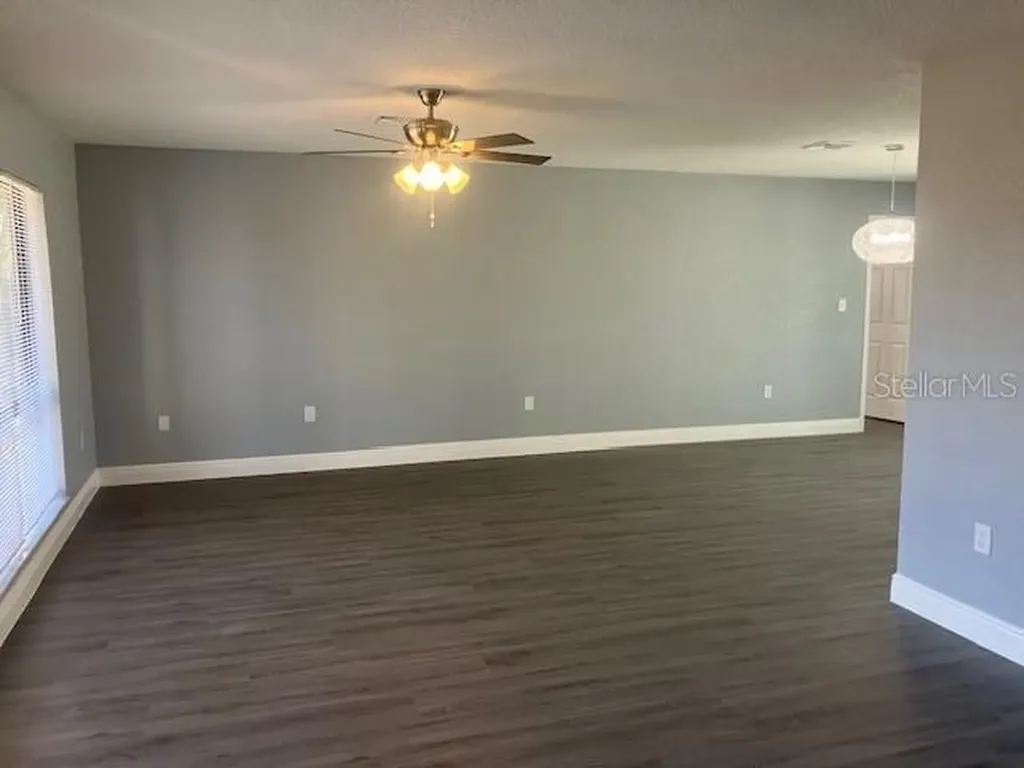 5241 Magnolia Terrace Fruitland Park FL 34731