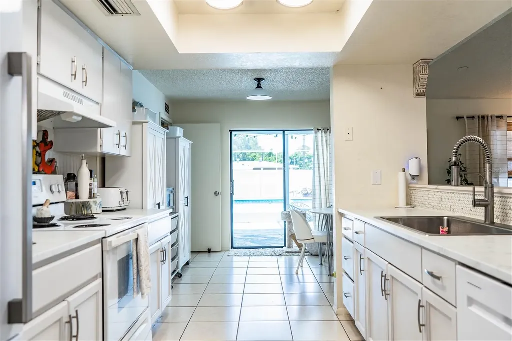 14803 Sunset Drive Largo FL 33774