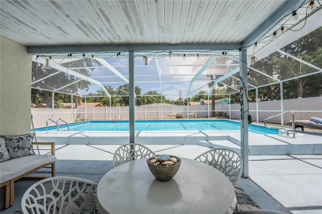 14803 Sunset Drive Largo FL 33774