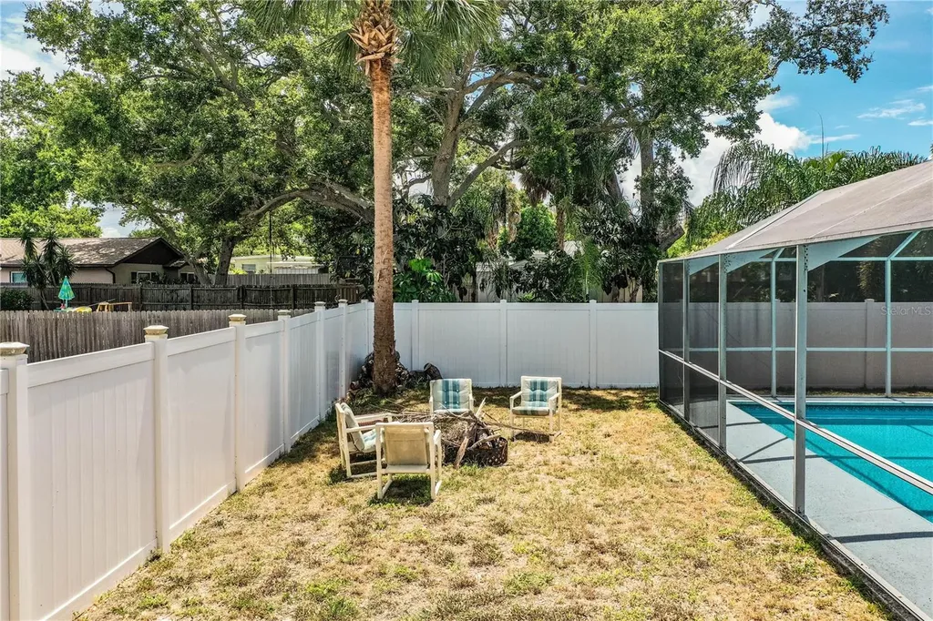14803 Sunset Drive Largo FL 33774