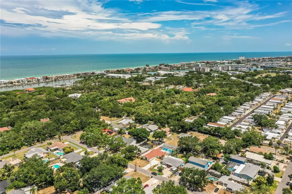 14803 Sunset Drive Largo FL 33774