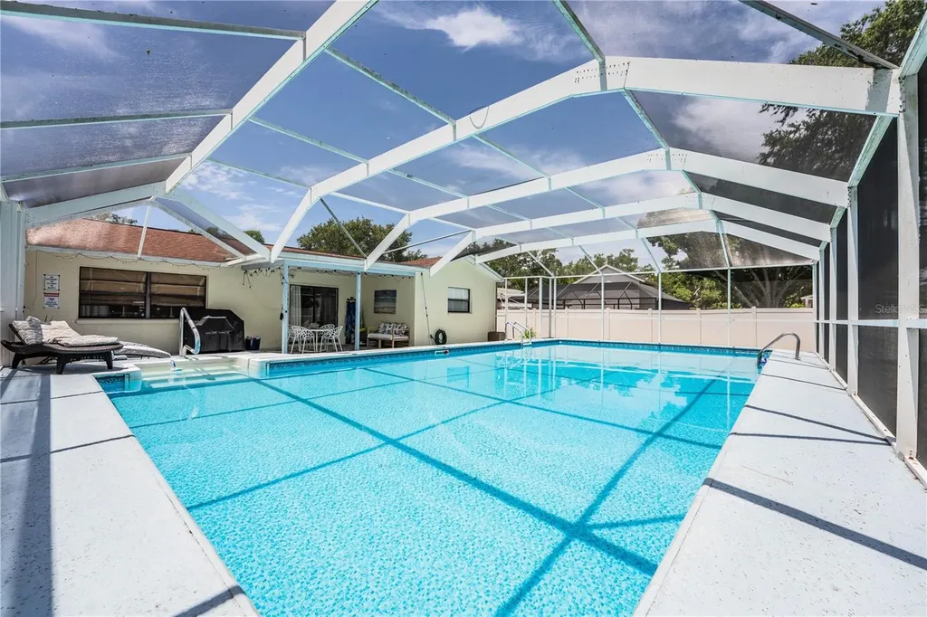 14803 Sunset Drive Largo FL 33774