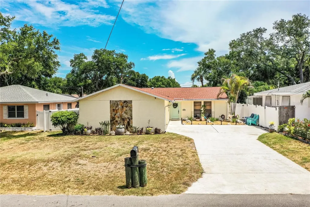 14803 Sunset Drive Largo FL 33774