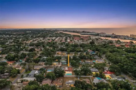 14803 Sunset Drive Largo FL 33774