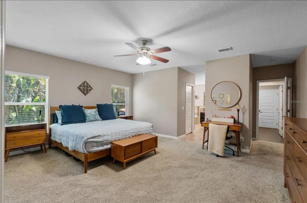 2304 Indian Mound Trail Kissimmee FL 34746