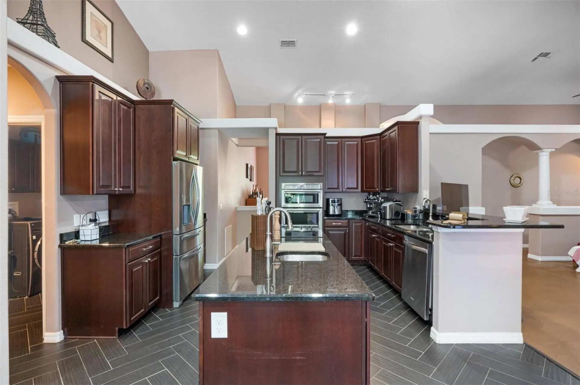 2304 Indian Mound Trail Kissimmee FL 34746