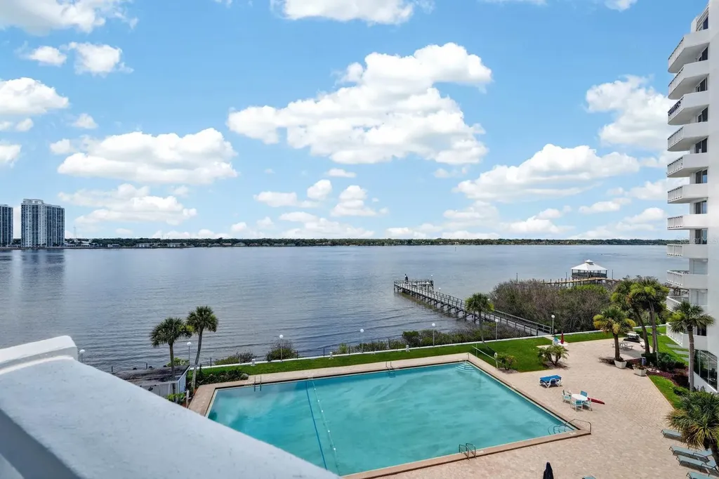 925 N Halifax Avenue Daytona Beach FL 32118