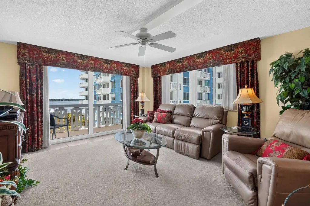 925 N Halifax Avenue Daytona Beach FL 32118