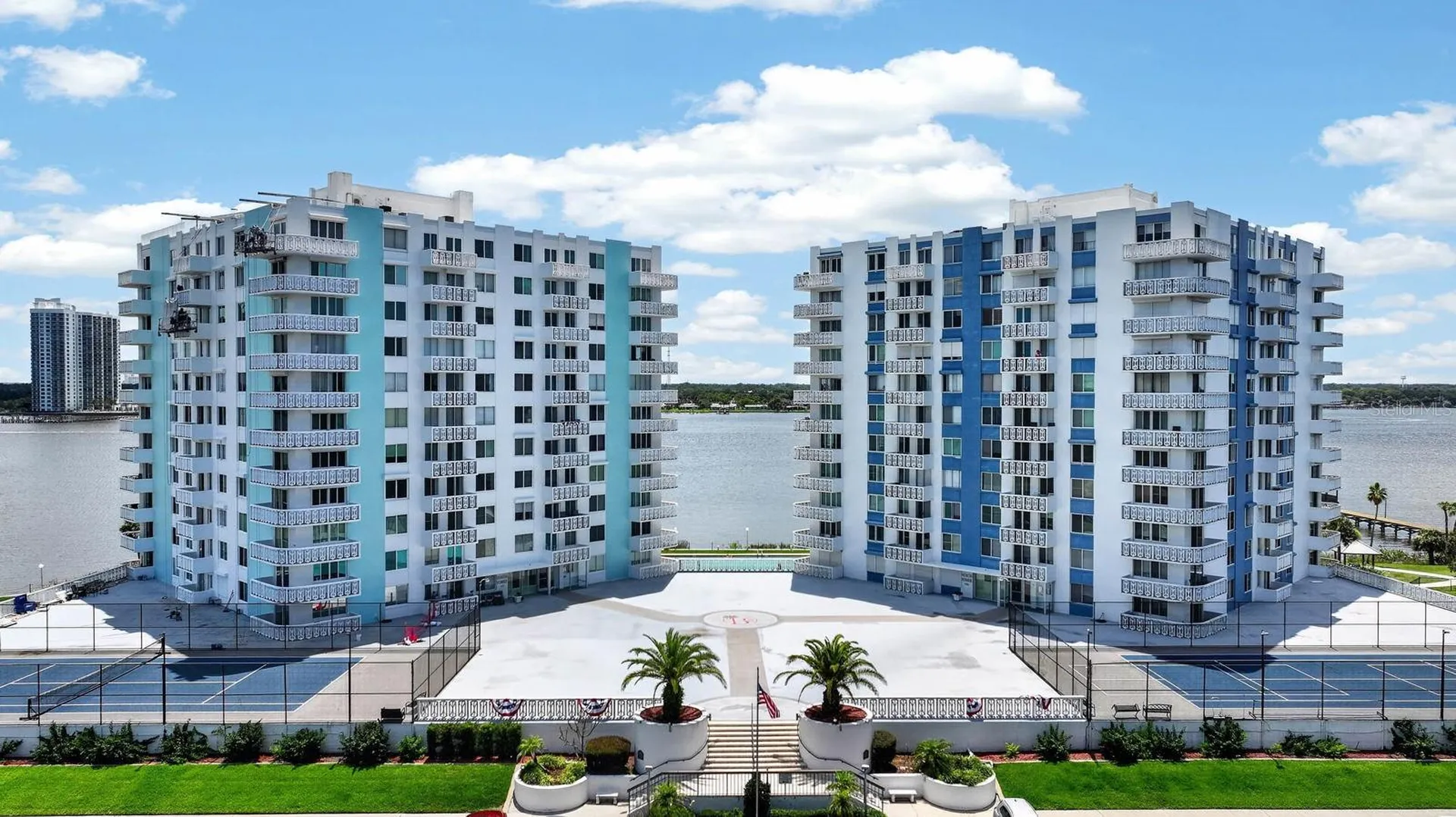 925 N Halifax Avenue Daytona Beach FL 32118