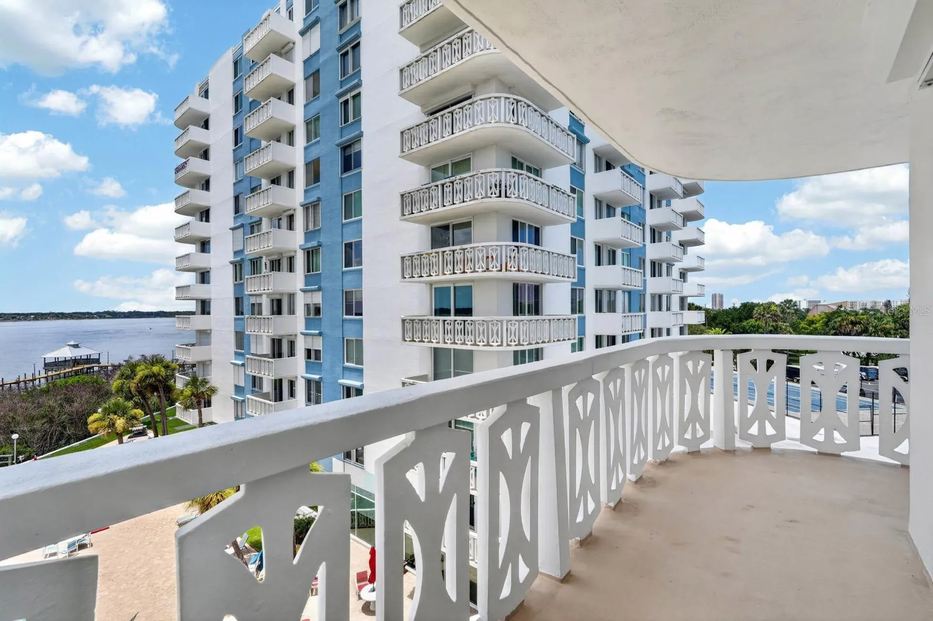 925 N Halifax Avenue Daytona Beach FL 32118