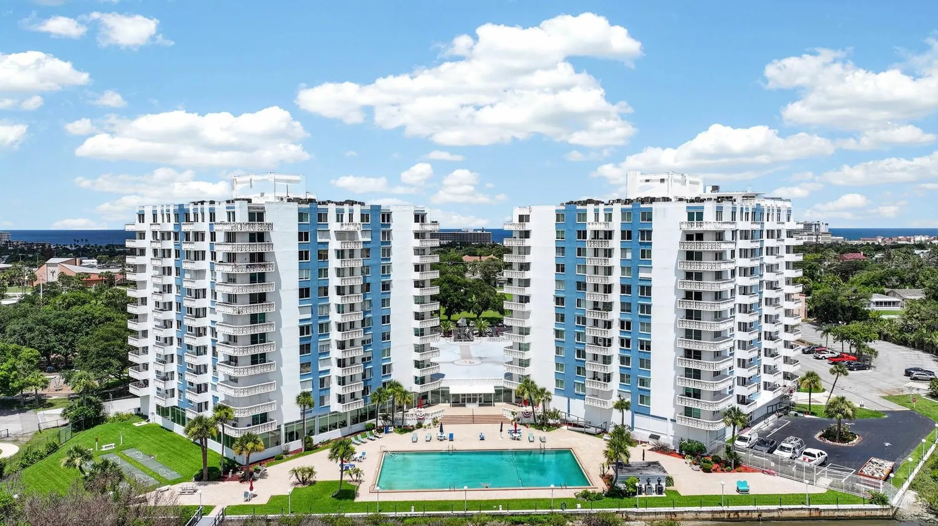925 N Halifax Avenue Daytona Beach FL 32118