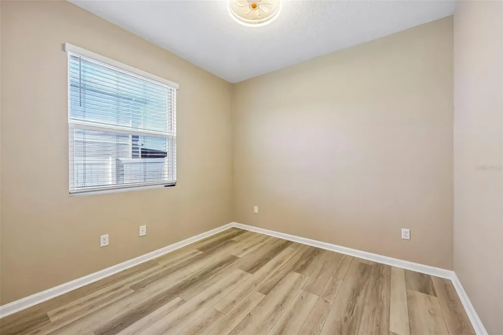 31719 Broadwater Avenue Leesburg FL 34748