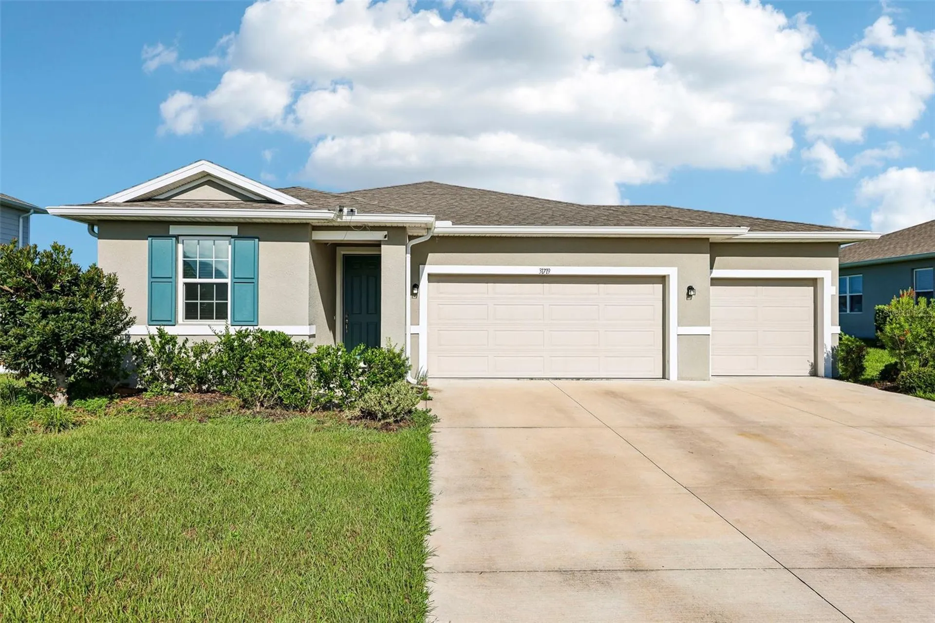 31719 Broadwater Avenue Leesburg FL 34748
