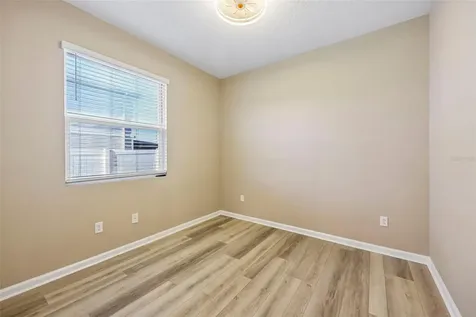 31719 Broadwater Avenue Leesburg FL 34748