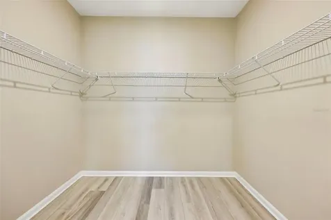 31719 Broadwater Avenue Leesburg FL 34748