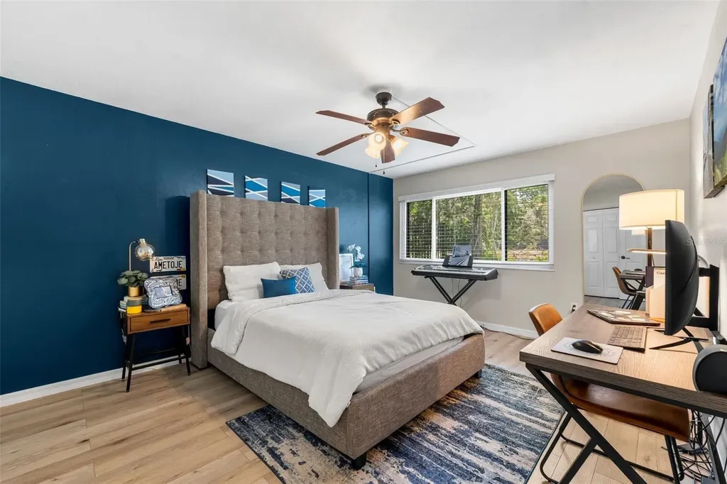 2660 SW 14th Drive Gainesville FL 32608